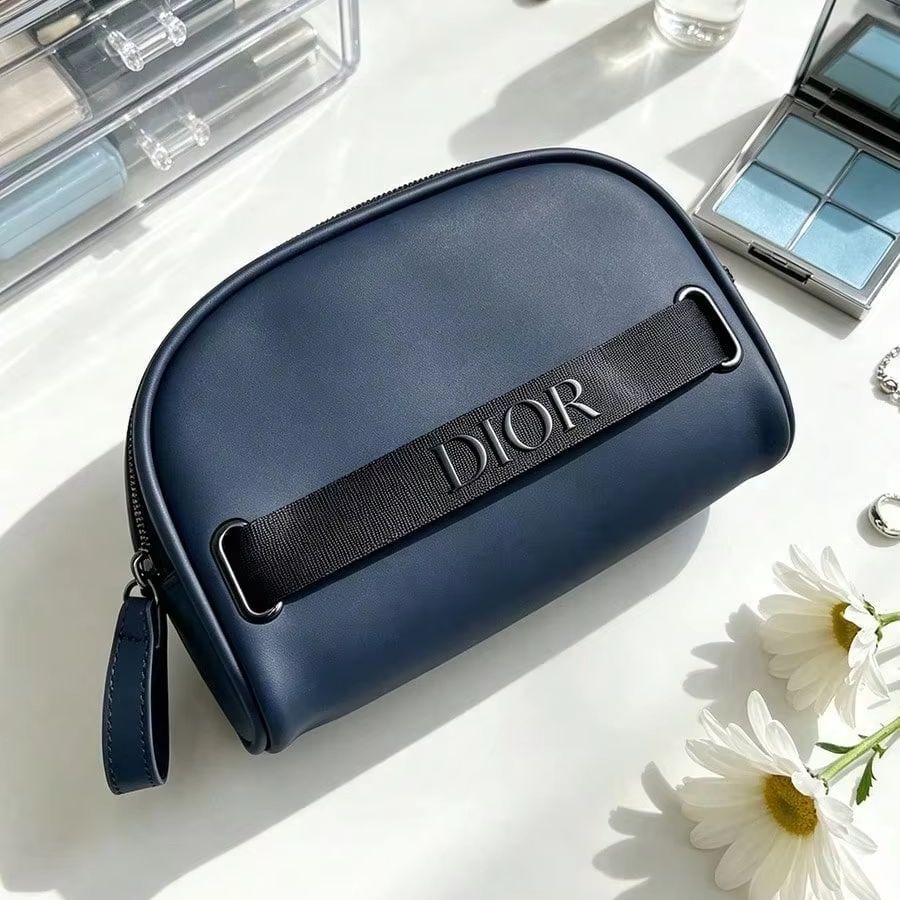 Dior Navy Blue Half Moon Cosme - огляд і ціна Luxury Bags Dior
