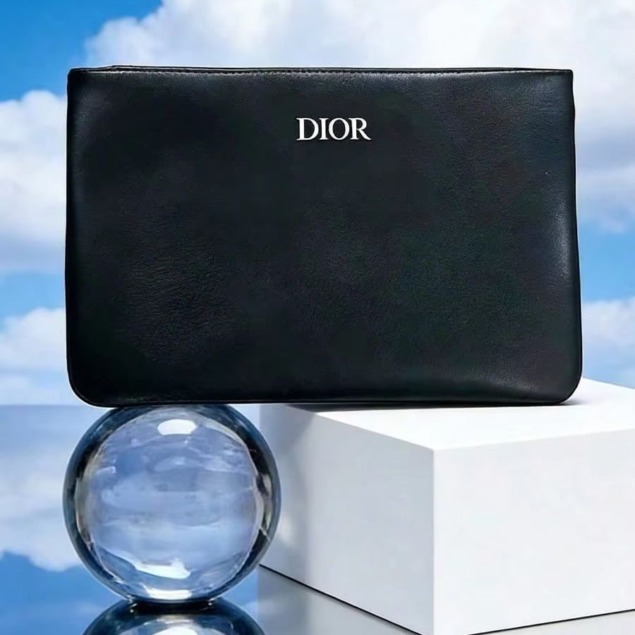 Dior’s Bag Unique Black Leathe - огляд і ціна Luxury Bags Dior