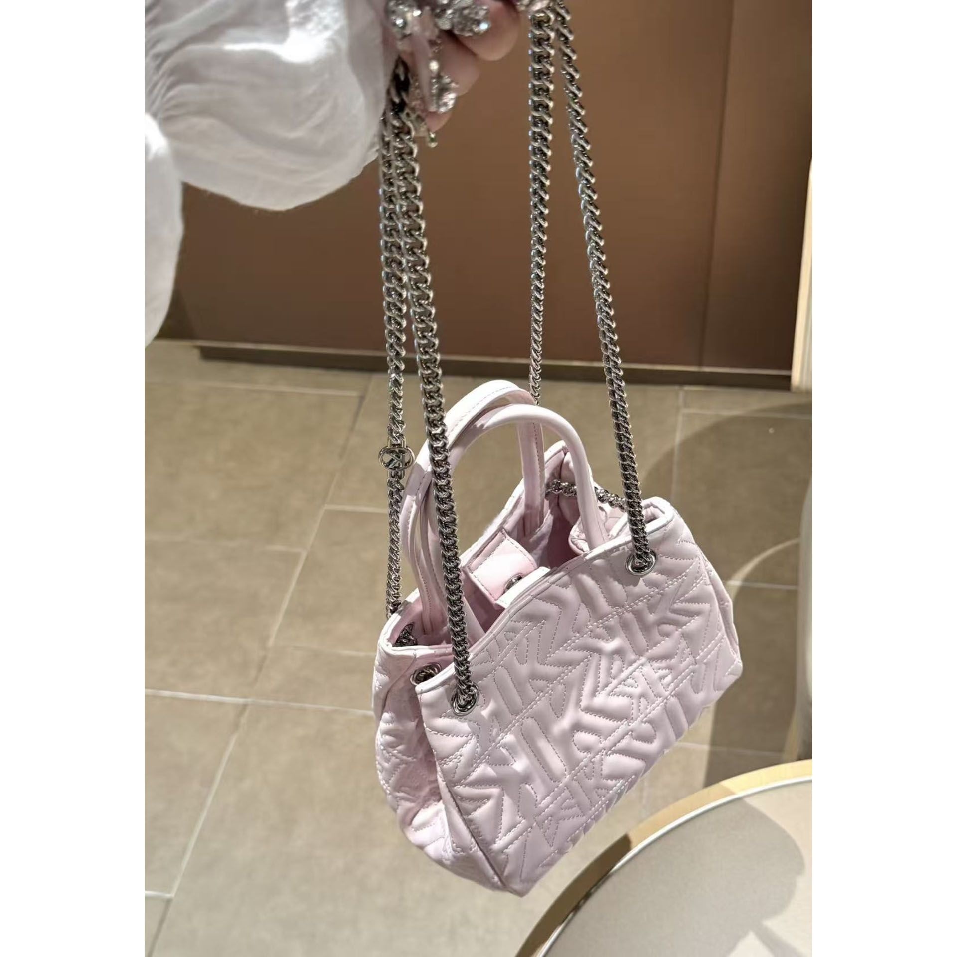 Kappa Light Luxury Chic Small  - огляд і ціна Luxury Bags News