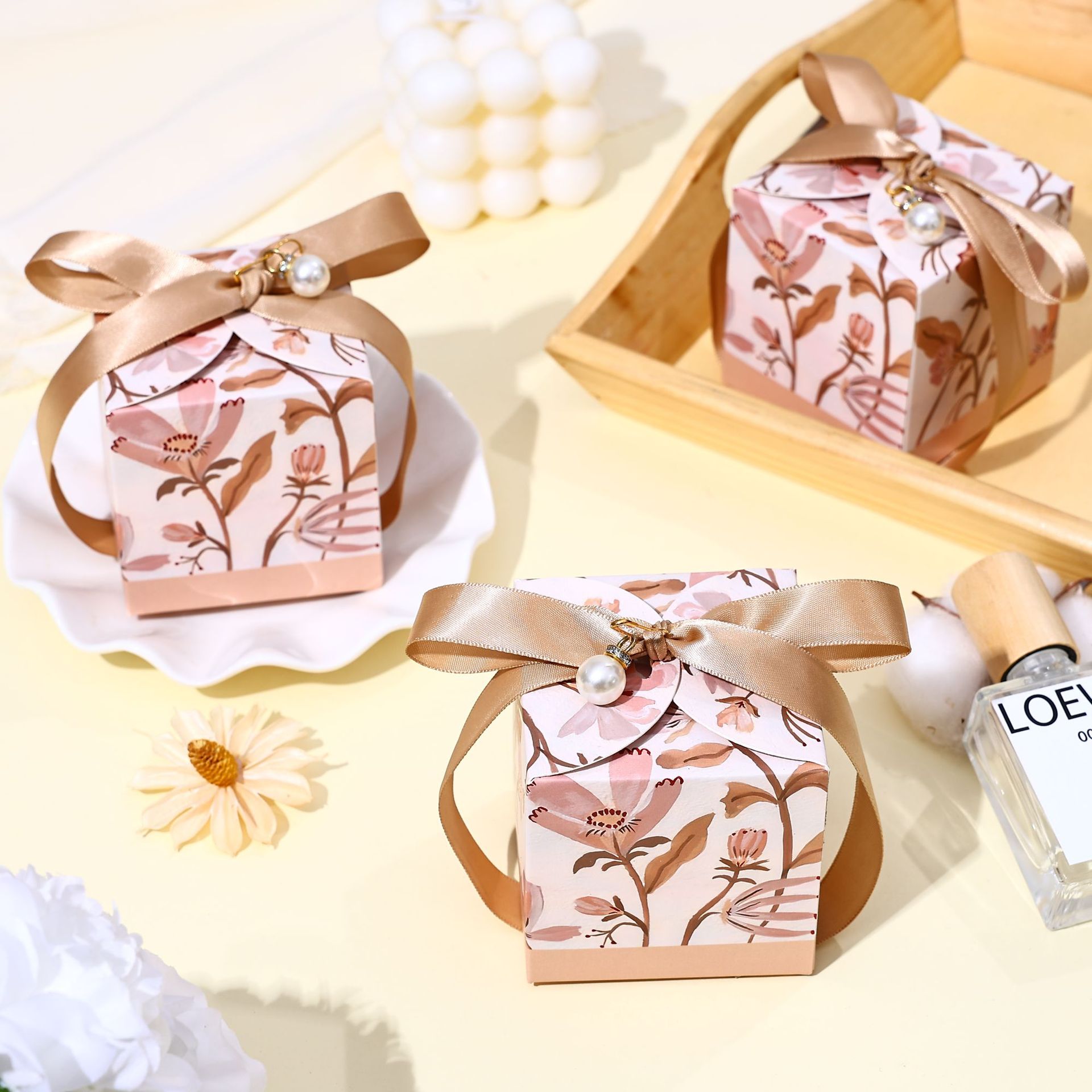 Wedding Celebration Handheld L - огляд і ціна Luxury Bags Made In China