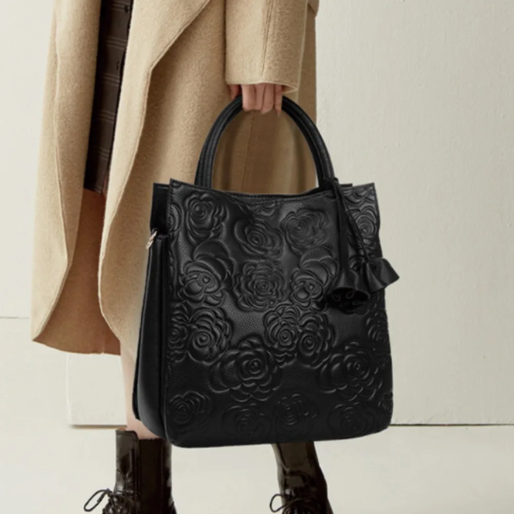 Light luxury elegant retro wom - огляд і ціна Luxury Bags That Are Vegan