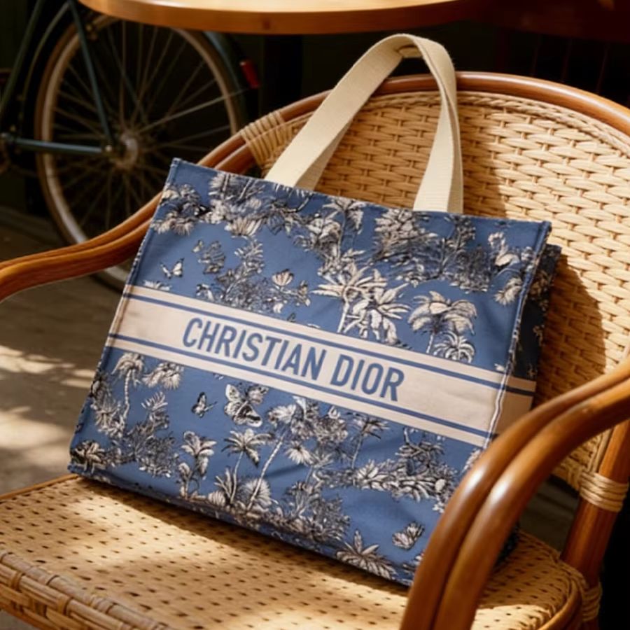 Dior’s bag Luxury Custom Blue  - огляд і ціна Luxury Bags Dior