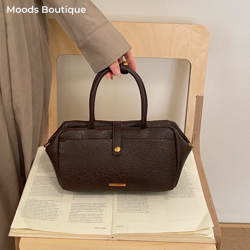 MOODS Vintage Top-handle Bags  - огляд і ціна Luxury Bags That Are Vegan