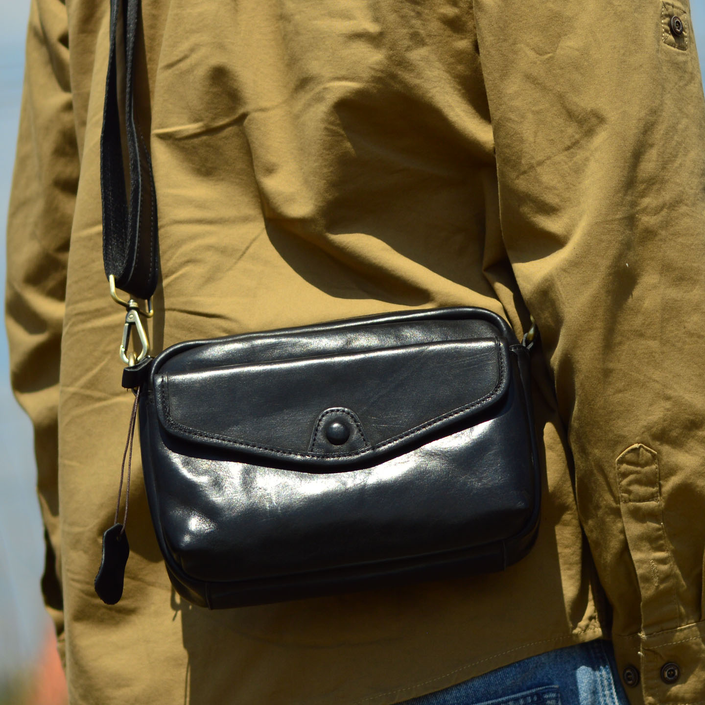 AETOO Luxury leather men's sin - огляд і ціна Luxury Bags Made In China