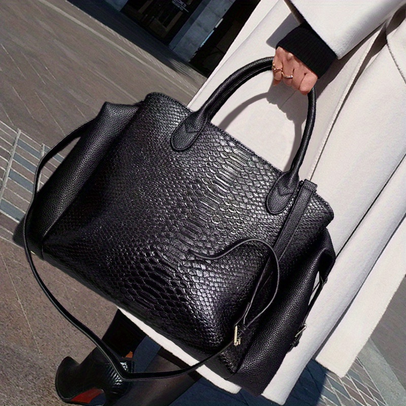 Light luxury elegant retro wom - огляд і ціна Luxury Bags That Are Vegan