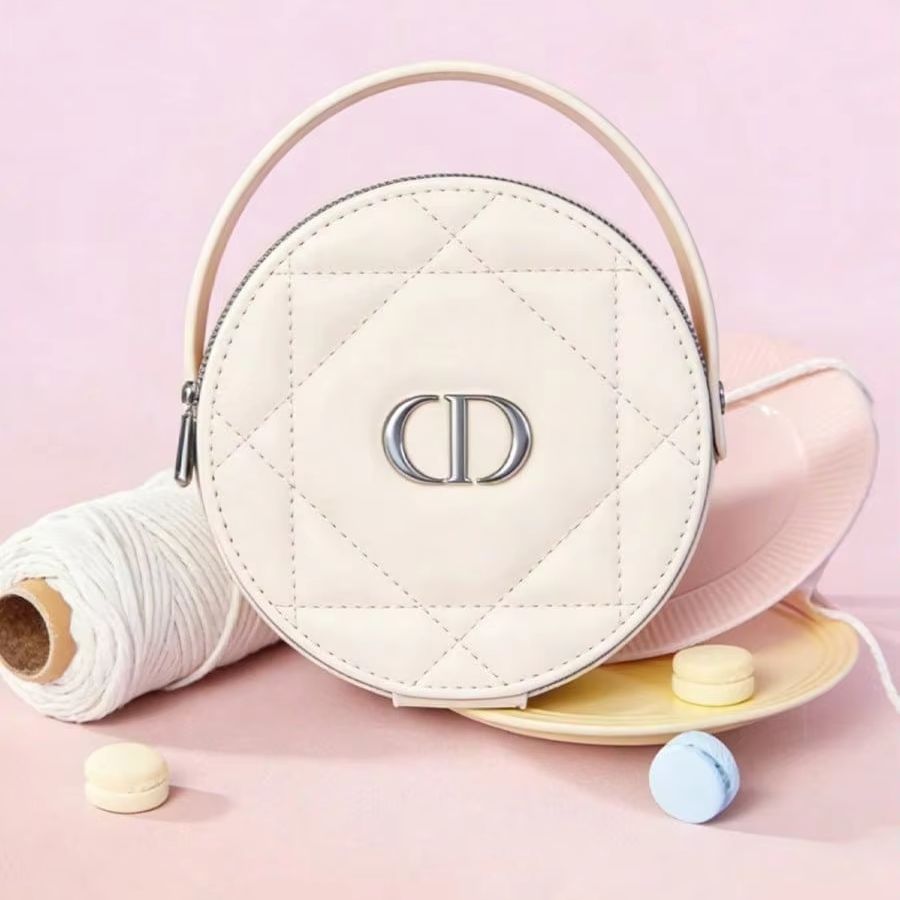 Christian Dior Dior’s Bag Luxu - огляд і ціна Luxury Bags Dior