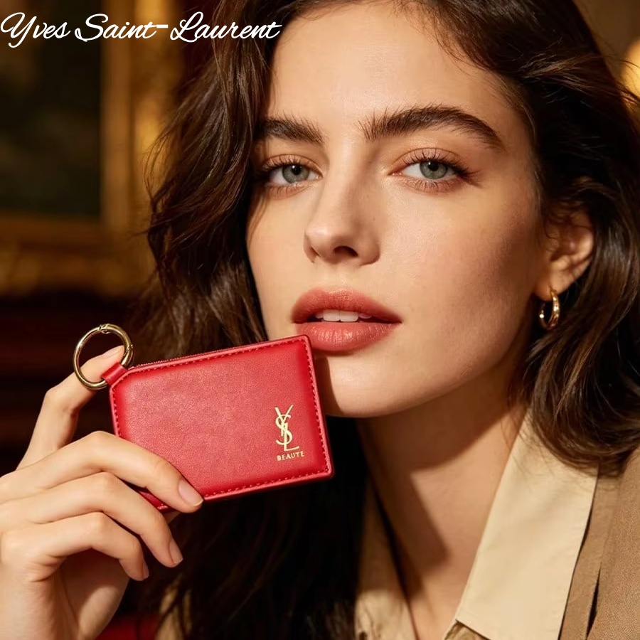 YSL  Red Leather Square Mini P - огляд і ціна Luxury Bags Mini
